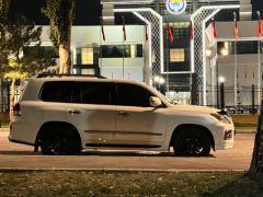 Сүрөт унаа Lexus LX