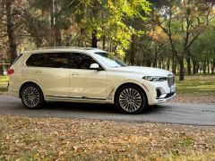 Фото авто BMW X7