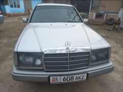 Фото авто Mercedes-Benz W124