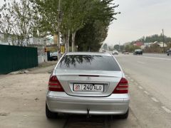 Сүрөт унаа Mercedes-Benz C-Класс