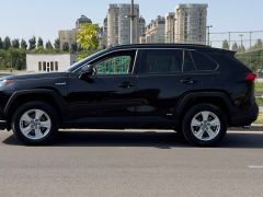 Photo of the vehicle Toyota RAV4