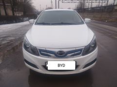 Сүрөт унаа BYD E5