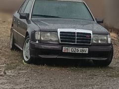 Сүрөт унаа Mercedes-Benz W124