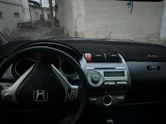 Photo of the vehicle Honda Jazz