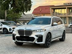 Фото авто BMW X7