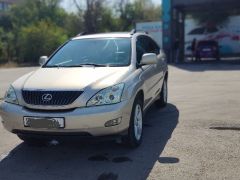 Photo of the vehicle Lexus RX