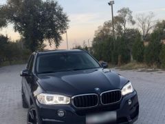 Photo of the vehicle BMW X5