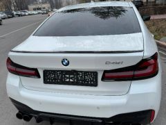 Фото авто BMW 5 серии