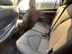 Сүрөт унаа Toyota Highlander