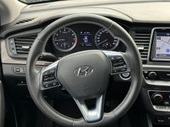 Photo of the vehicle Hyundai Sonata