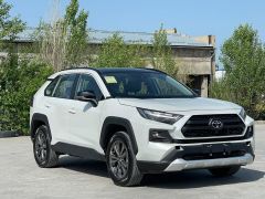 Сүрөт унаа Toyota RAV4