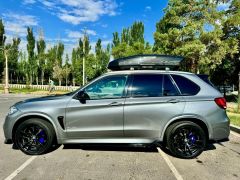 Photo of the vehicle BMW X5