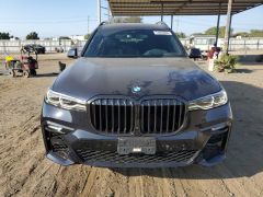 Фото авто BMW X7