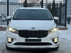 Фото авто Kia Carnival