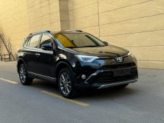 Сүрөт унаа Toyota RAV4