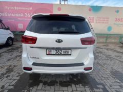 Photo of the vehicle Kia Carnival