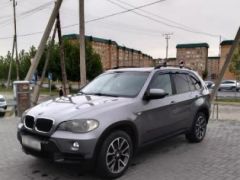 Photo of the vehicle BMW X5