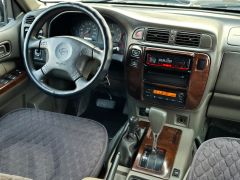 Сүрөт унаа Nissan Patrol