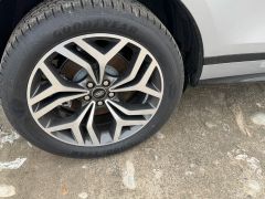 Фото авто Land Rover Discovery Sport