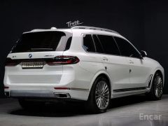 Photo of the vehicle BMW X7