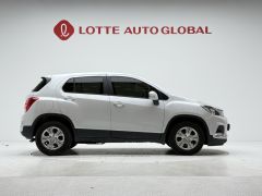 Photo of the vehicle Chevrolet Trax