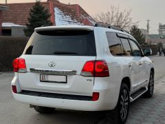 Сүрөт унаа Toyota Land Cruiser