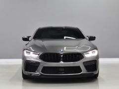 Photo of the vehicle BMW M8