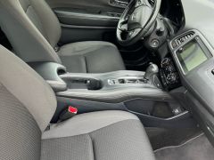 Сүрөт унаа Honda HR-V