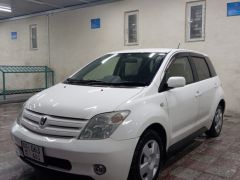 Сүрөт унаа Toyota Ist