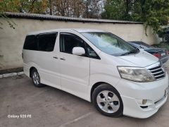 Фото авто Toyota Alphard