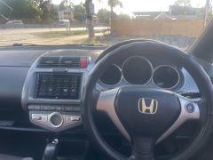 Фото авто Honda Fit