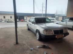 Photo of the vehicle Mercedes-Benz W124