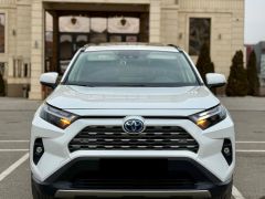 Сүрөт унаа Toyota RAV4