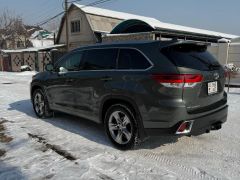 Фото авто Toyota Highlander