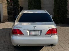 Photo of the vehicle Toyota Crown