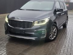 Фото авто Kia Carnival