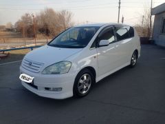 Сүрөт унаа Toyota Ipsum