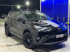 Сүрөт унаа Toyota RAV4