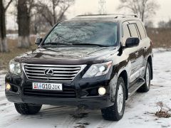 Сүрөт унаа Lexus LX