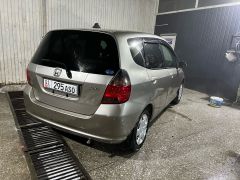 Photo of the vehicle Honda Fit