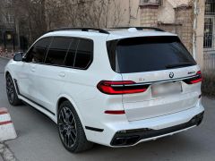 Фото авто BMW X7