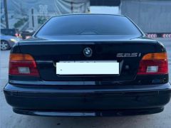 Сүрөт унаа BMW 5 серия