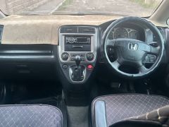 Фото авто Honda Stream