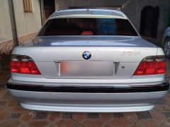 Photo of the vehicle BMW 7 Series