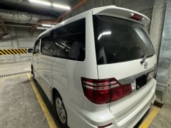 Photo of the vehicle Toyota Alphard