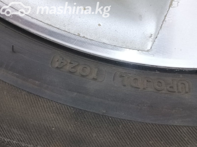 Wheel rims - Диск R17 5x114.3 с шиной