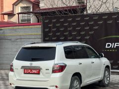 Фото авто Toyota Highlander