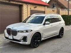 Фото авто BMW X7