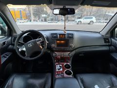 Фото авто Toyota Highlander