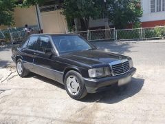 Сүрөт унаа Mercedes-Benz 190 (W201)